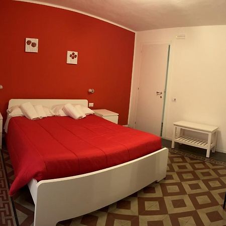 Antica Dimora Maravigna Hotel คาตาเนีย ภายนอก รูปภาพ