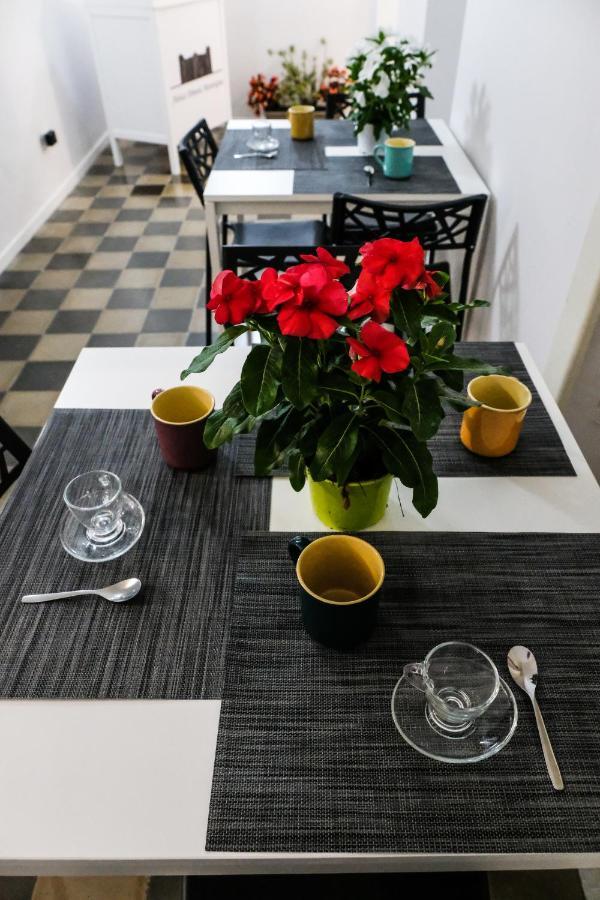 Antica Dimora Maravigna Hotel คาตาเนีย ภายนอก รูปภาพ