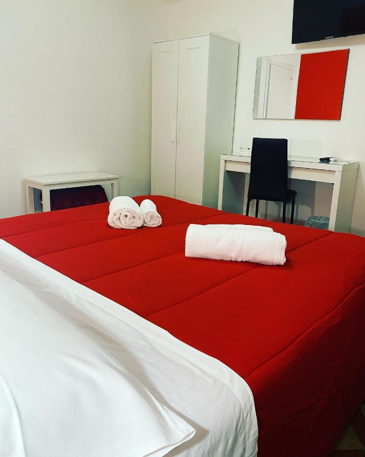 Antica Dimora Maravigna Hotel คาตาเนีย ภายนอก รูปภาพ